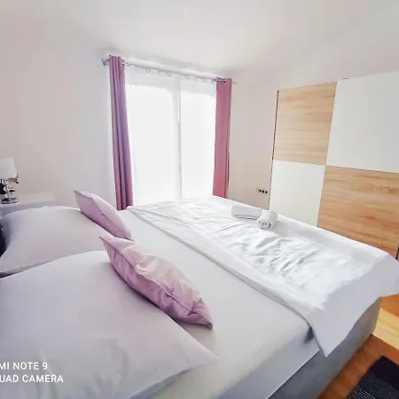 Appartement Mia With Pool1 *