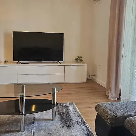 Apartman Mia With Pool1