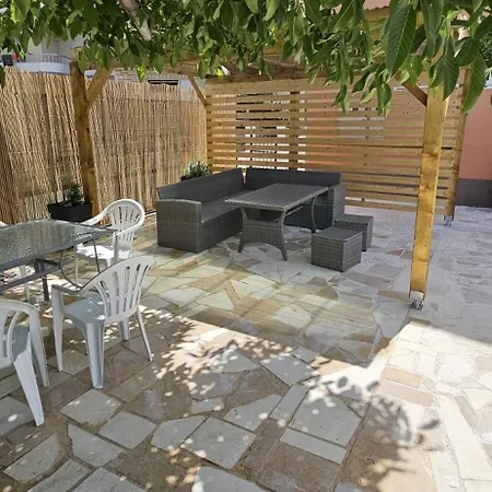Apartment Mia With Pool1 Split