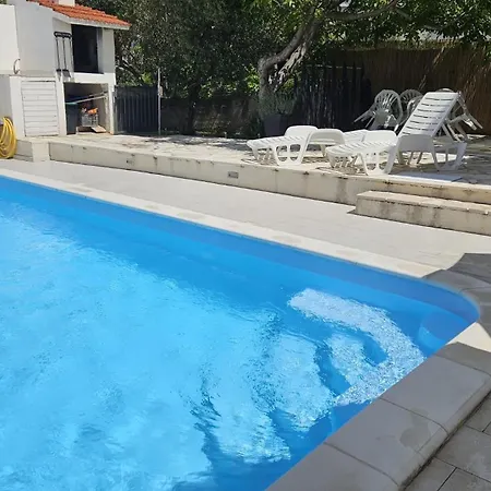 Mia With Pool1 Διαμέρισμα Σπλιτ